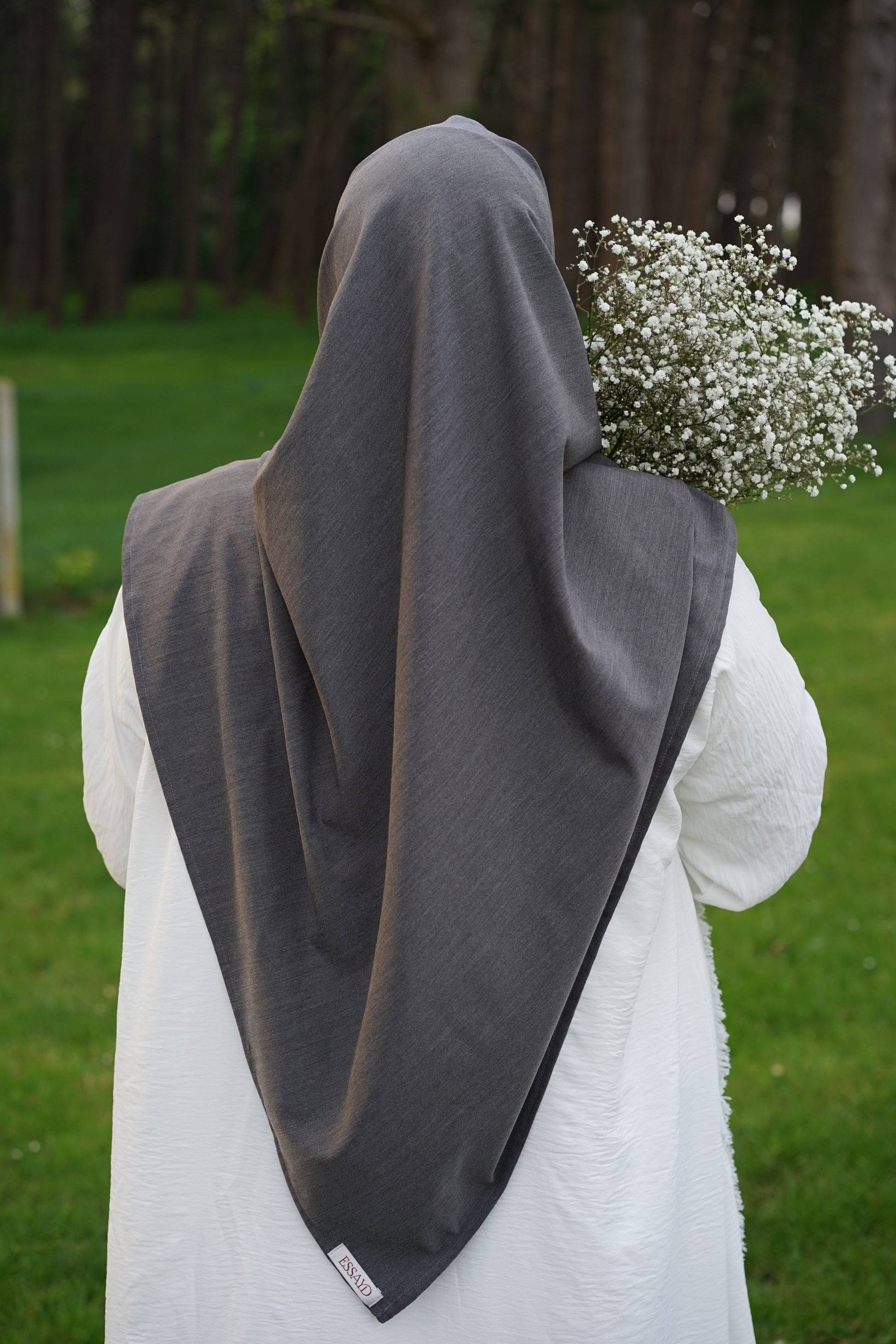 Hijab lin gris foncé 