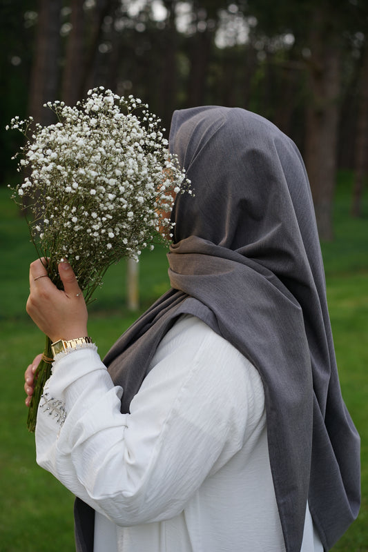 Hijab en lin gris 