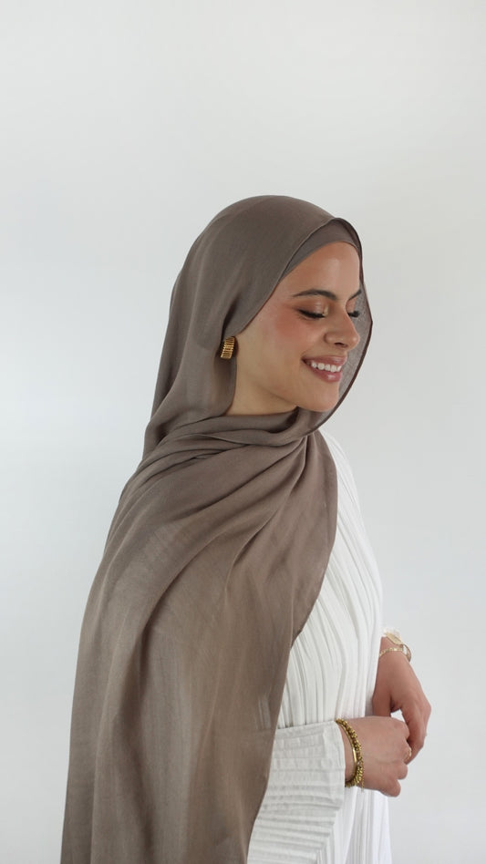Modal TAUPE