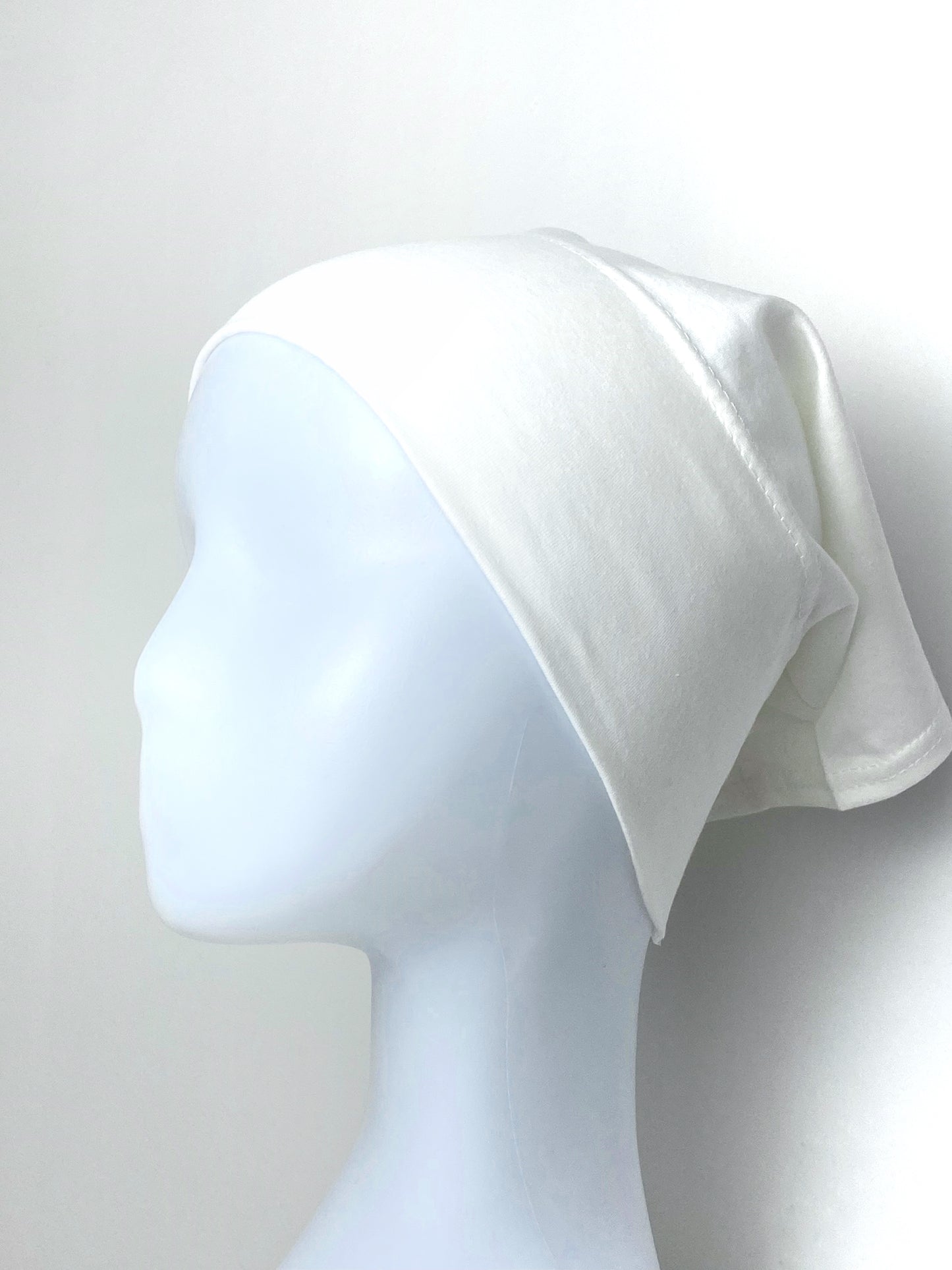 Bonnet tube BLANC CASSÉ